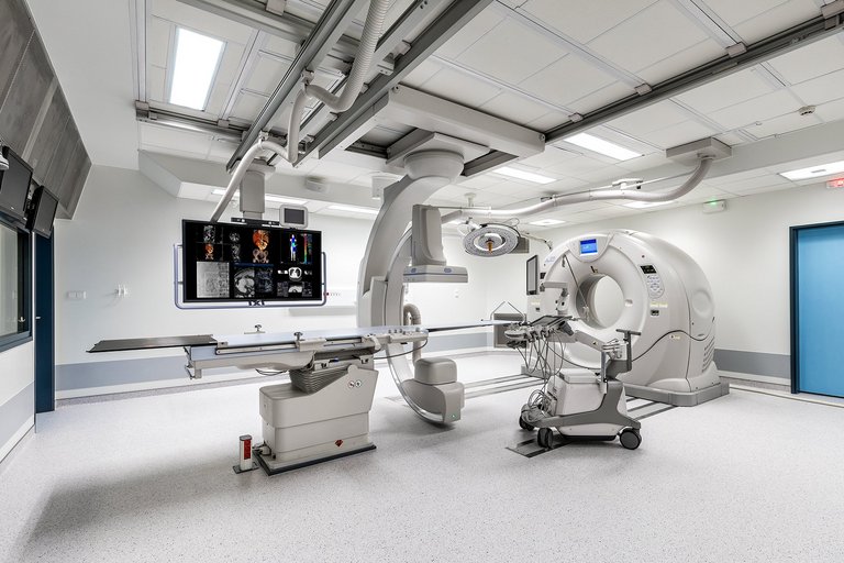 Ball bearings in medical technology