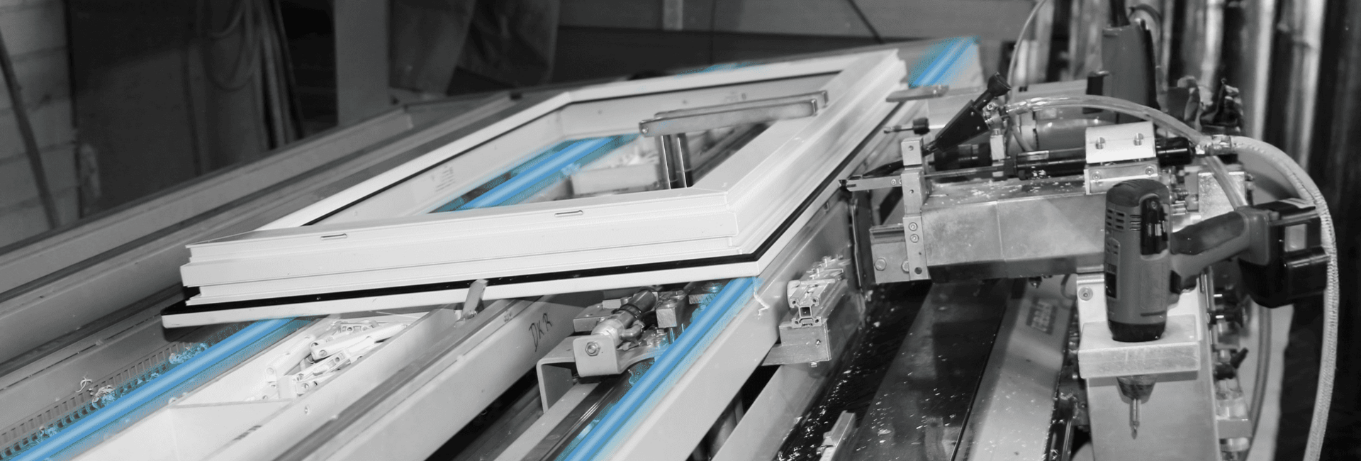 Machine de finition avec guidage linéaire Franke