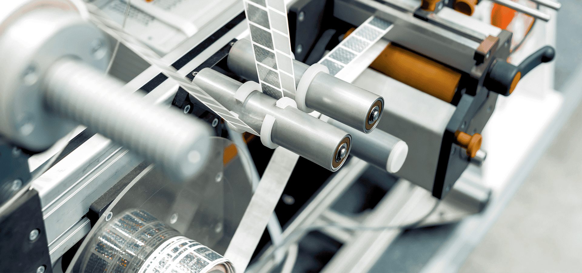 Linearschienen in Etikettiermaschine
